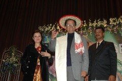 Felicitating CM Tarun Gogoi at the Assamese Film Festival in Delhi 2006